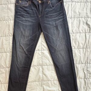 Kut from the Kloth Diana Blue Skinny Jeans with Subtle Fading